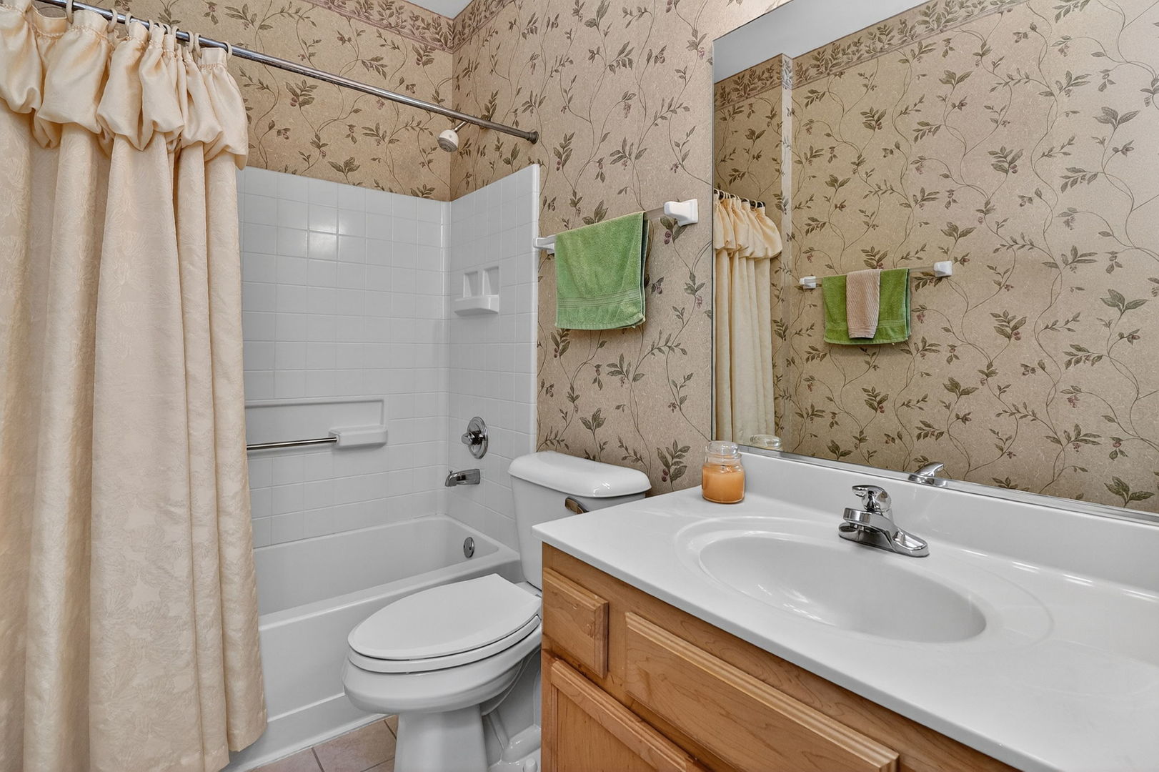 1592 Ludington Circle Romeoville, IL 60446 - Photo 18 of 24