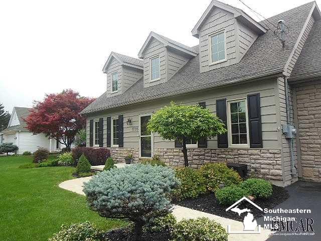 636 West Erie Road Temperance, MI 48182 - Photo 3 of 26 Gallery Image 3