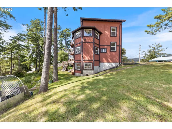 $850,000 | 34700 Hill Street, Pacific City, OR 97135