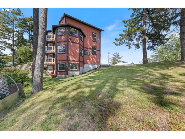 $850,000 | 34700 Hill Street, Pacific City, OR 97135