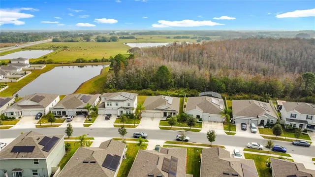 a picture of city view with lake view