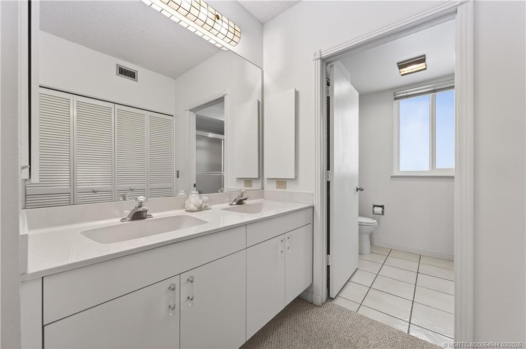 12455 Harbour Ridge Boulevard, Unit 25 Palm City, FL 34990 - Photo 16 of 37