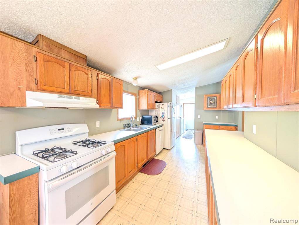 11413 Harbor Cove Fenton, MI 48430 - Photo 6 of 18
