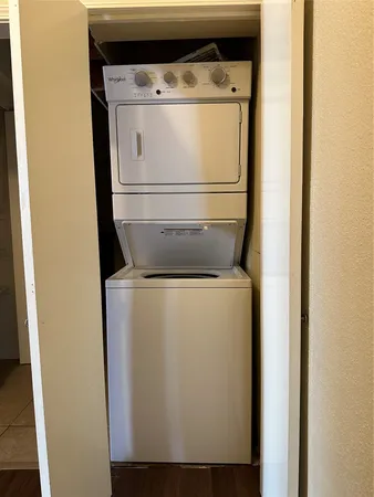 a close up view of washer and dryer