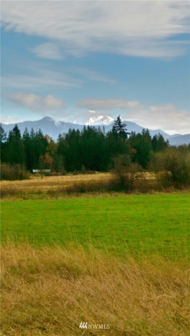 34-xx East Smith Road Bellingham, WA 98226 - Photo 3 of 4 Gallery Image 3