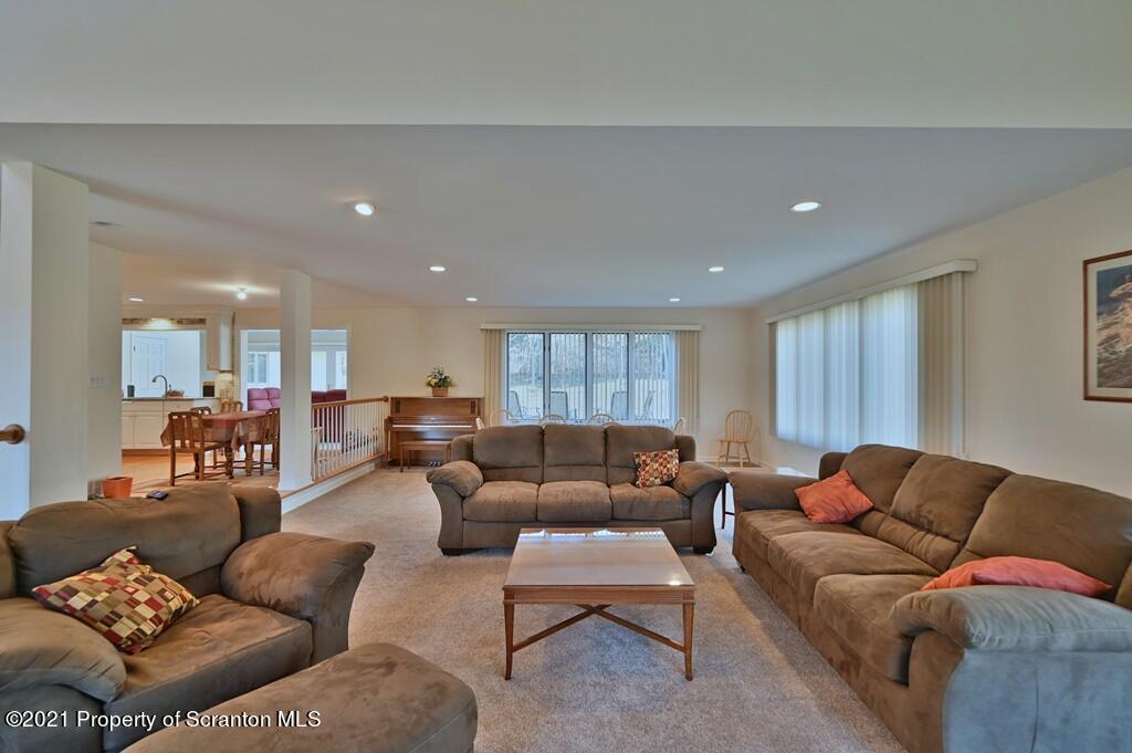 649 White Birch Road Clarks Summit, PA 18411 - Photo 17 of 81 Gallery Image 17