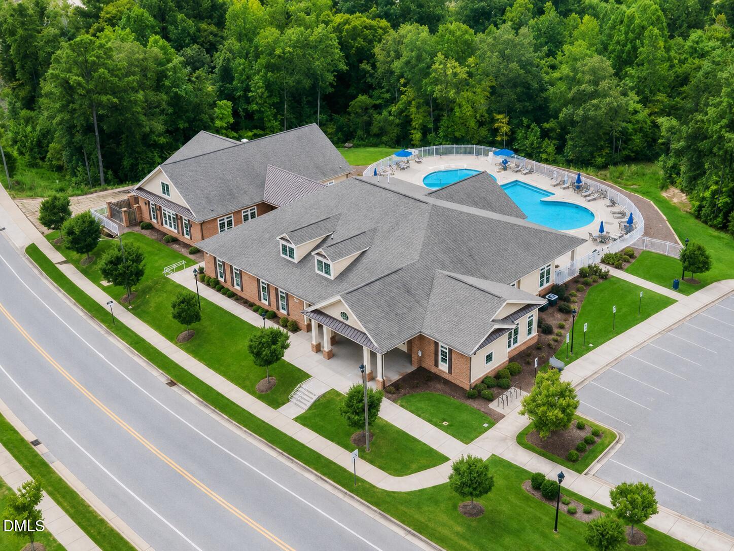 1134 Lippincott Road Durham, NC 27703 - Photo 18 of 28 ChatGPT Image May 7, 2026, 10_29_44 AM