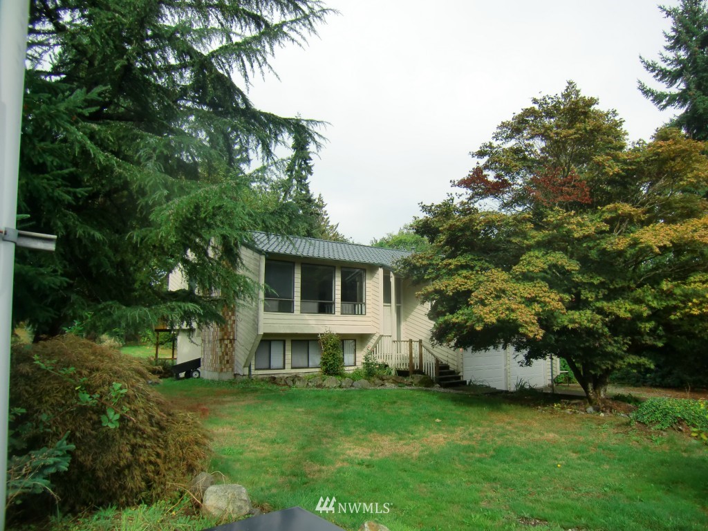 917 Duchess Road Bothell, WA 98012 - Photo 2 of 23