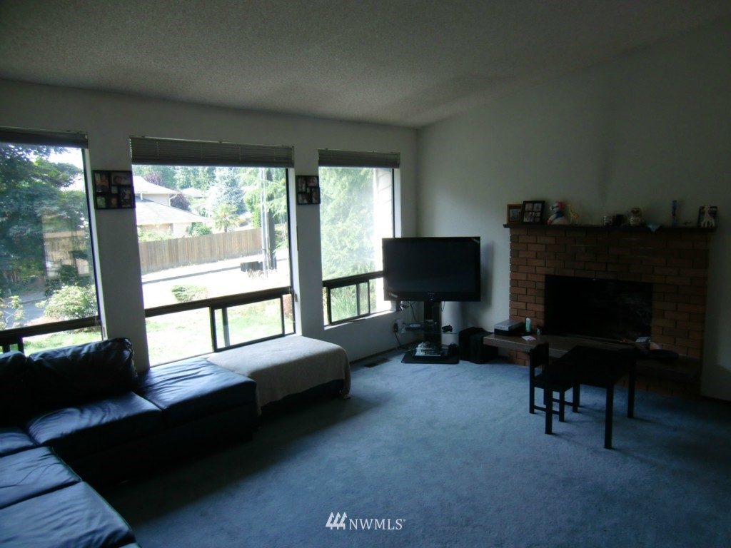 917 Duchess Road Bothell, WA 98012 - Photo 5 of 23