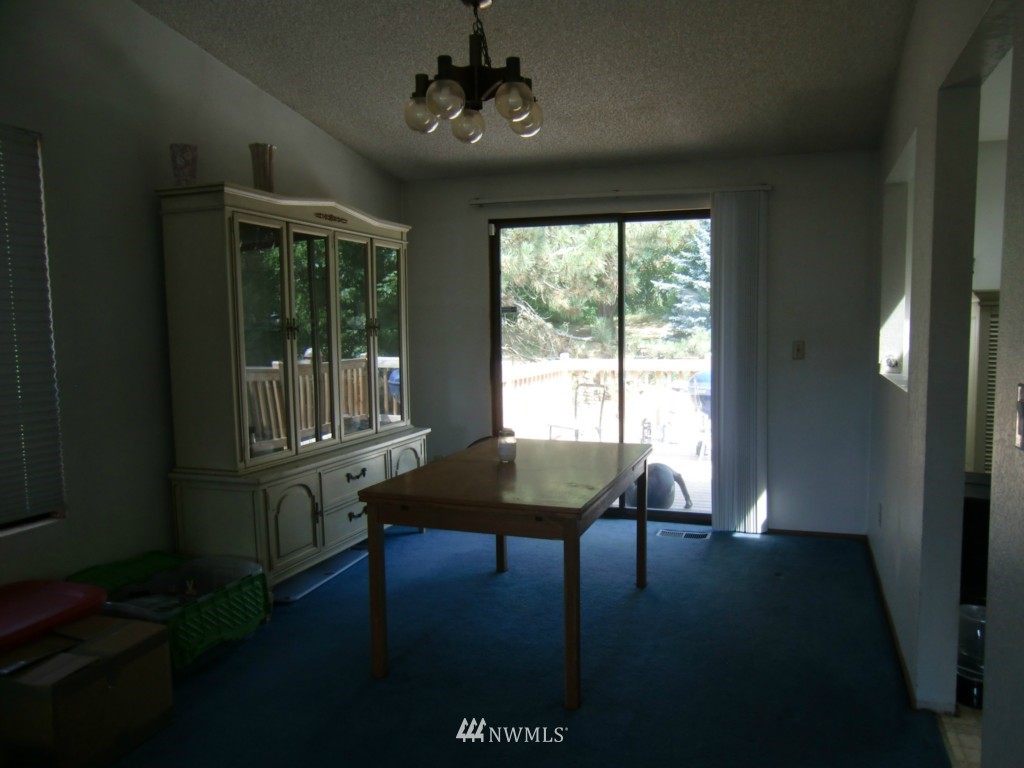 917 Duchess Road Bothell, WA 98012 - Photo 7 of 23