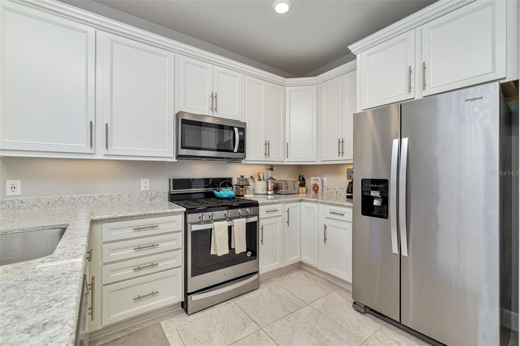 12272 Marsh Pointe Road Sarasota, FL 34238 - Photo 19 of 56