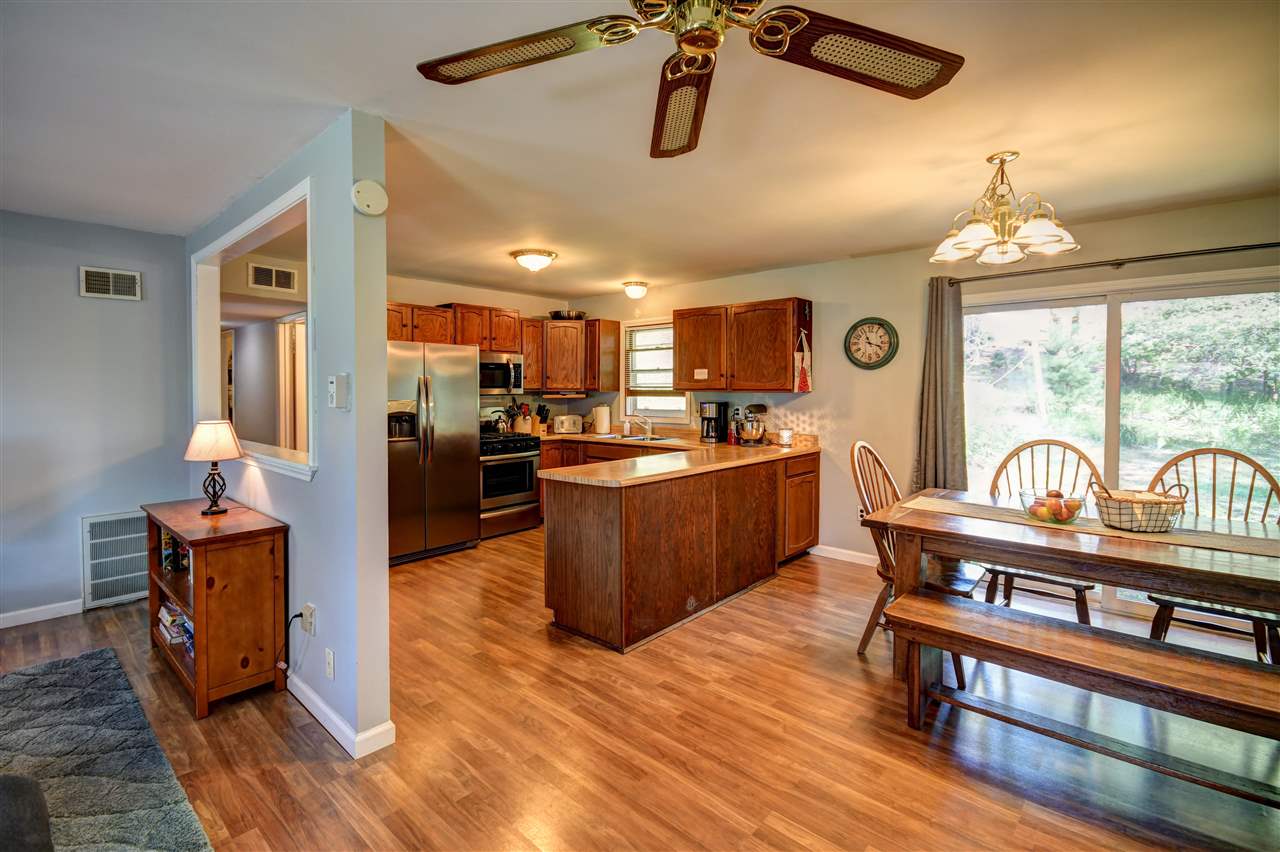 4960 East Boardman Road South Boardman, MI 49680 - Photo 15 of 39 1862448-14.JPG