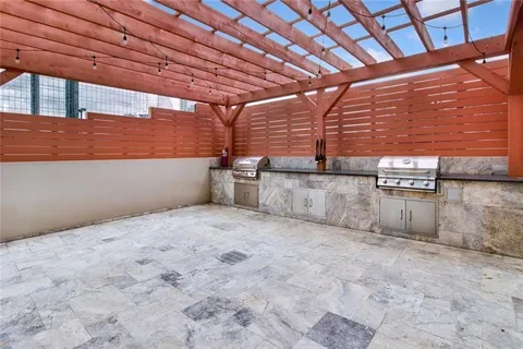 $250,000 | 3338 Peachtree Road Northeast, Unit 1105, Atlanta, GA 30326