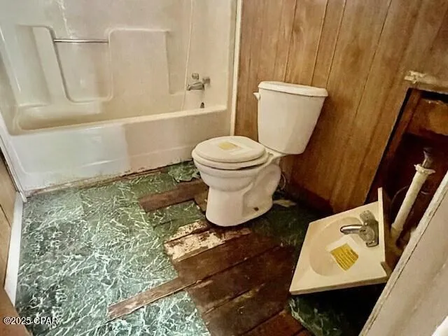 $49,900 | 1972 Lockey Drive, Sneads, FL 32460