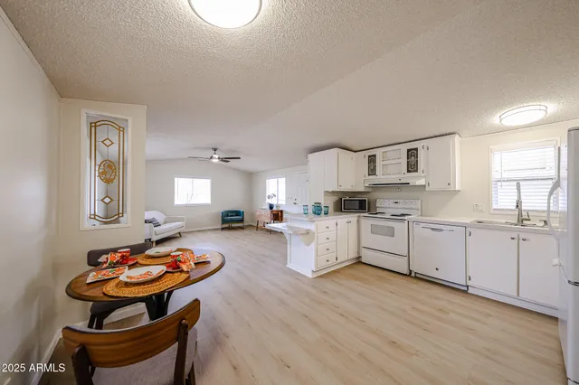 $85,000 | 3901 East Pinnacle Peak Road, Unit 36, Phoenix, AZ 85050