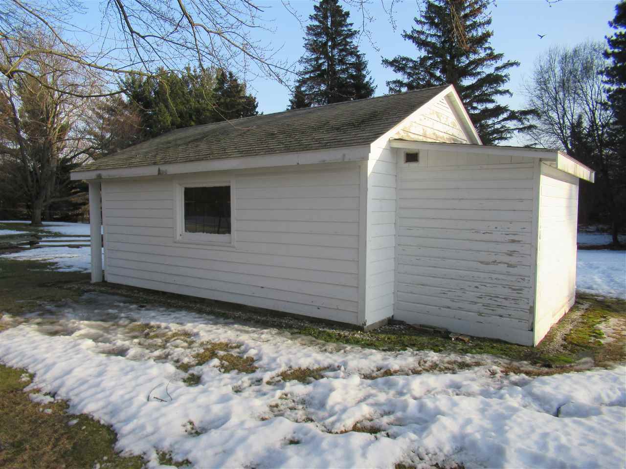 7137 Gillette Road Flushing, MI 48433 - Photo 42 of 47 50035426-42.JPG