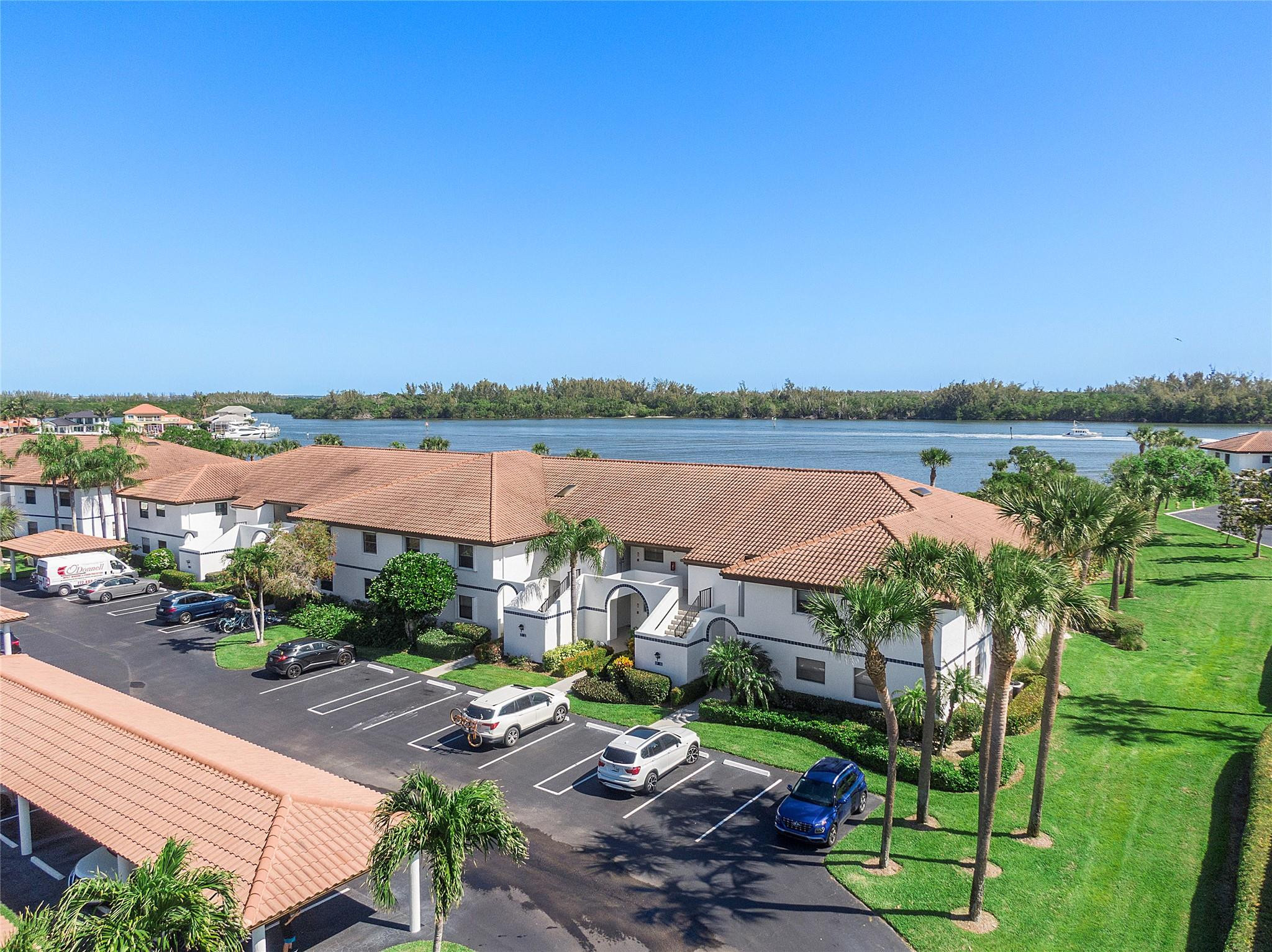 6161 Southeast Landing Way, Unit 14 Stuart, FL 34997 - Photo 2 of 38 Photo 2