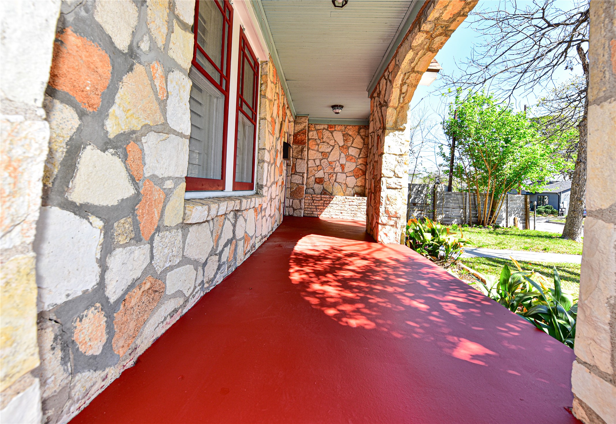 3908 Becker Avenue Austin, TX 78751 - Photo 20 of 23