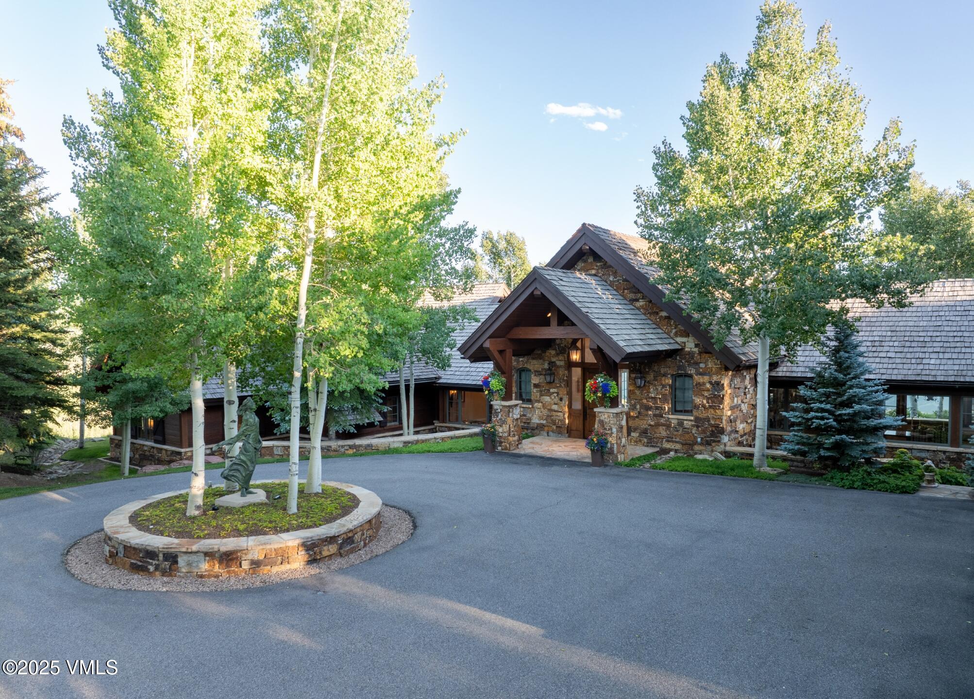 84 Wildrose Avon, CO 81620 - Photo 23 of 60 14.5 Driveway
