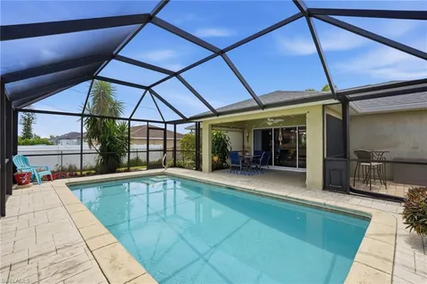 $300,000 | 21 Tropicana Parkway East, Cape Coral, FL 33909