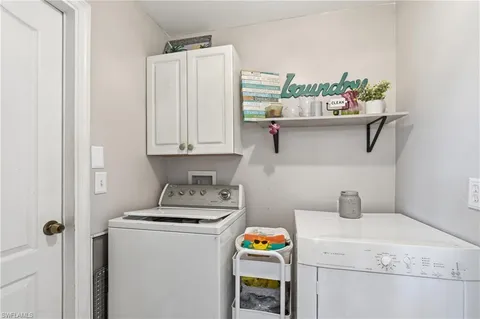 $300,000 | 21 Tropicana Parkway East, Cape Coral, FL 33909
