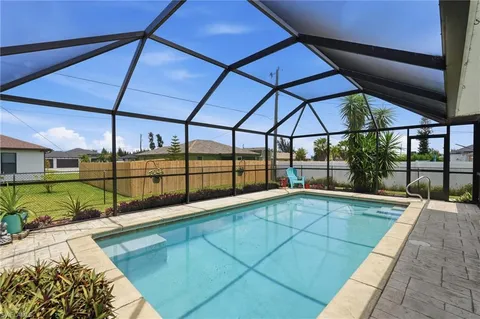 $300,000 | 21 Tropicana Parkway East, Cape Coral, FL 33909