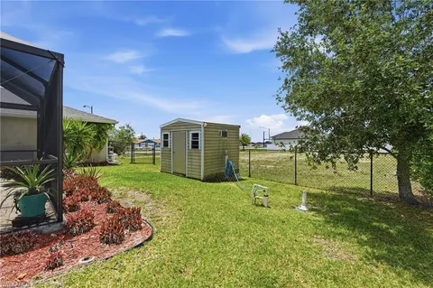 $300,000 | 21 Tropicana Parkway East, Cape Coral, FL 33909