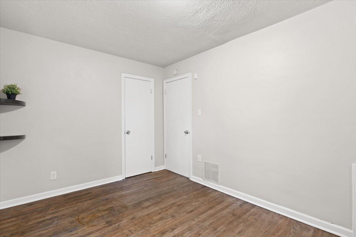 3642 Buchanan Street Gary, IN 46408 - Photo 12 of 25 a view of an empty room