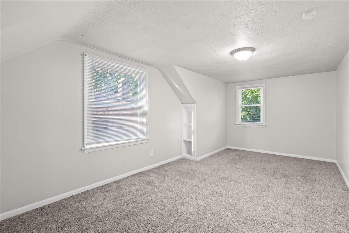 3642 Buchanan Street Gary, IN 46408 - Photo 15 of 25 an empty room with windows