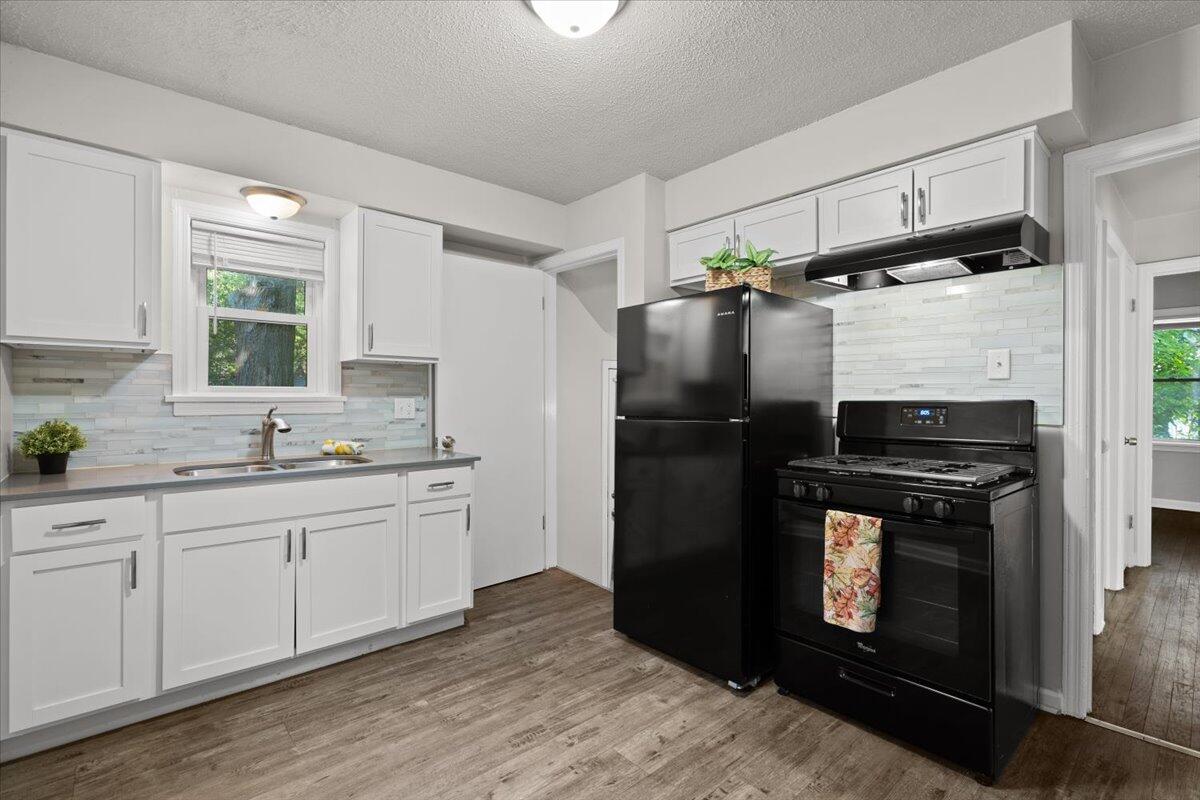 3642 Buchanan Street Gary, IN 46408 - Photo 9 of 29 1200x800