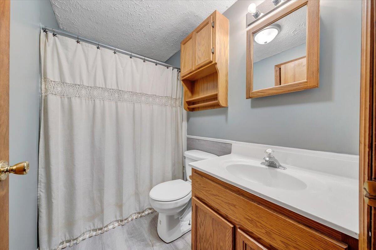 105 Enderley Road Covington, VA 24426 - Photo 19 of 41 19-MIB03181