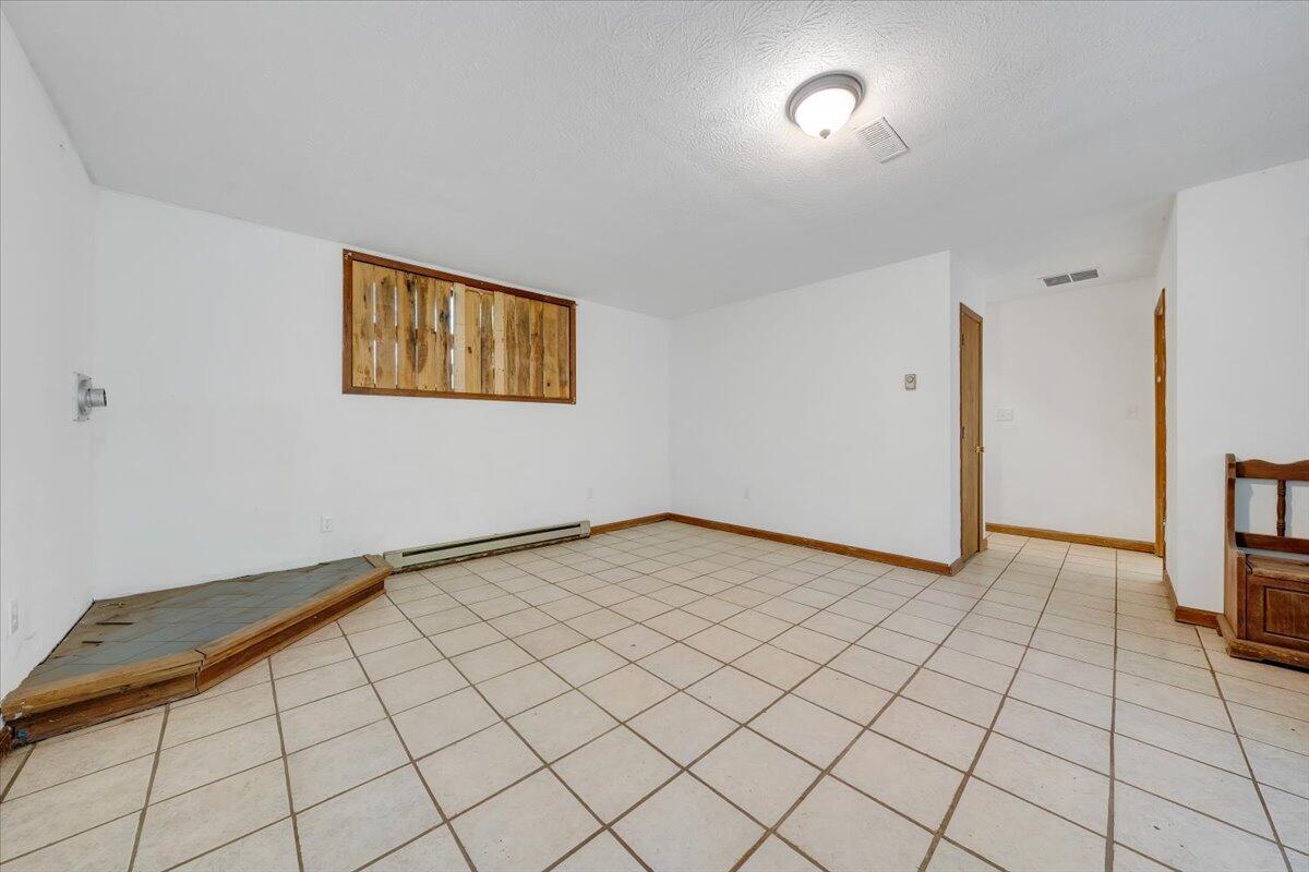 105 Enderley Road Covington, VA 24426 - Photo 24 of 41 24-MIB03238