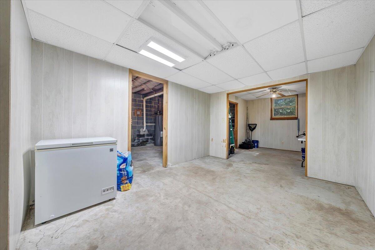 105 Enderley Road Covington, VA 24426 - Photo 25 of 41 25-MIB03241