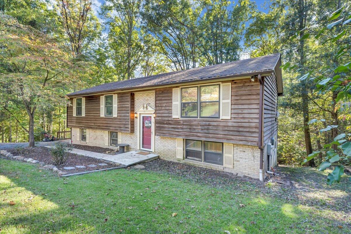 105 Enderley Road Covington, VA 24426 - Photo 28 of 41 29-MIB03265