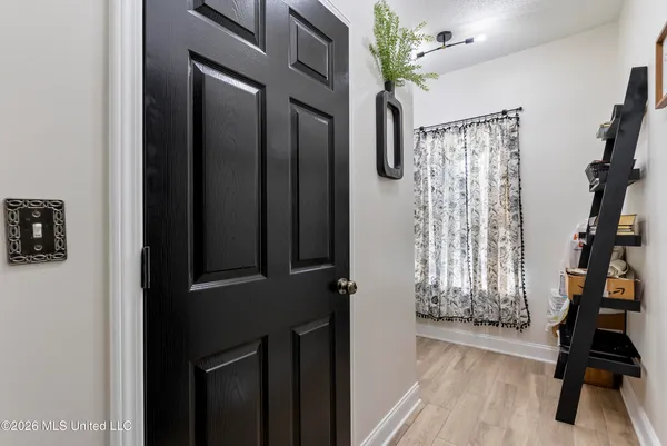 $565,000 | 2314 Highway 7, Holly Springs, MS 38635