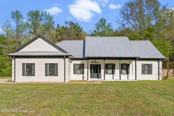$565,000 | 2314 Highway 7, Holly Springs, MS 38635