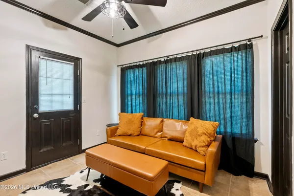 $565,000 | 2314 Highway 7, Holly Springs, MS 38635