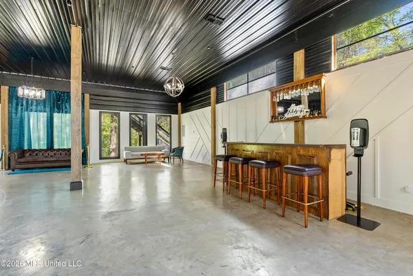 $565,000 | 2314 Highway 7, Holly Springs, MS 38635