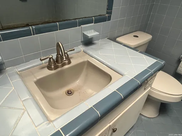 $161,000 | 211 East Alamo Street, Carrizo Springs, TX 78834