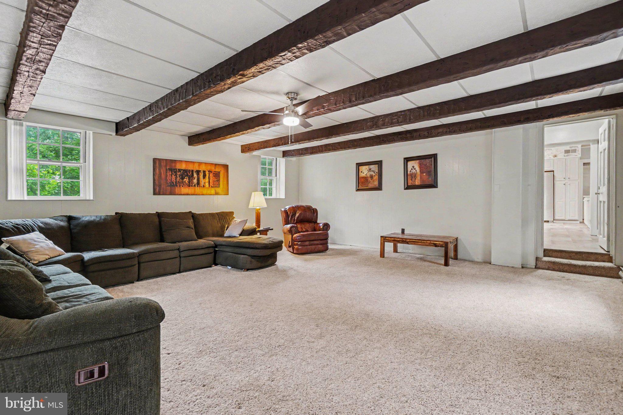 2201 Bellevue Road Harrisburg, PA 17104 - Photo 13 of 56