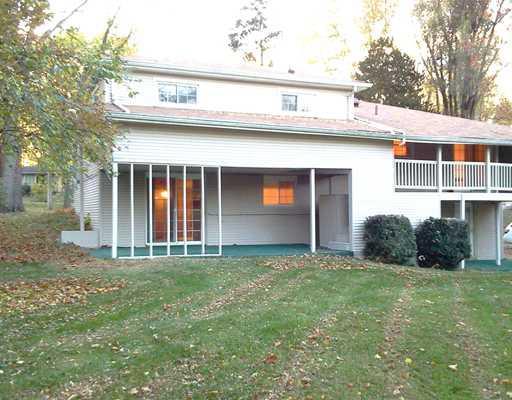 3816 Gordon Hill Drive Springfield, OH 45502 - Photo 2 of 8