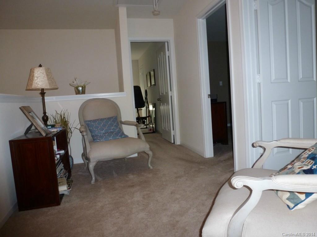 710 Overlook Road Lowell, NC 28098 - Photo 5 of 14