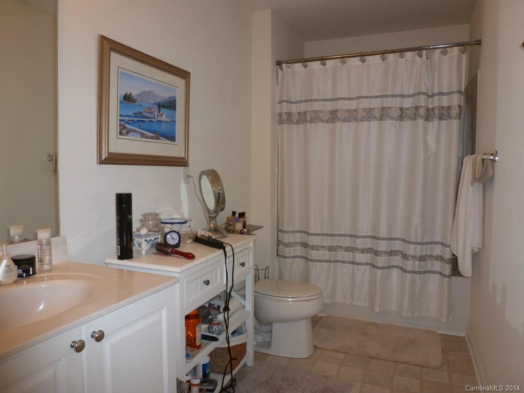 710 Overlook Road Lowell, NC 28098 - Photo 10 of 14