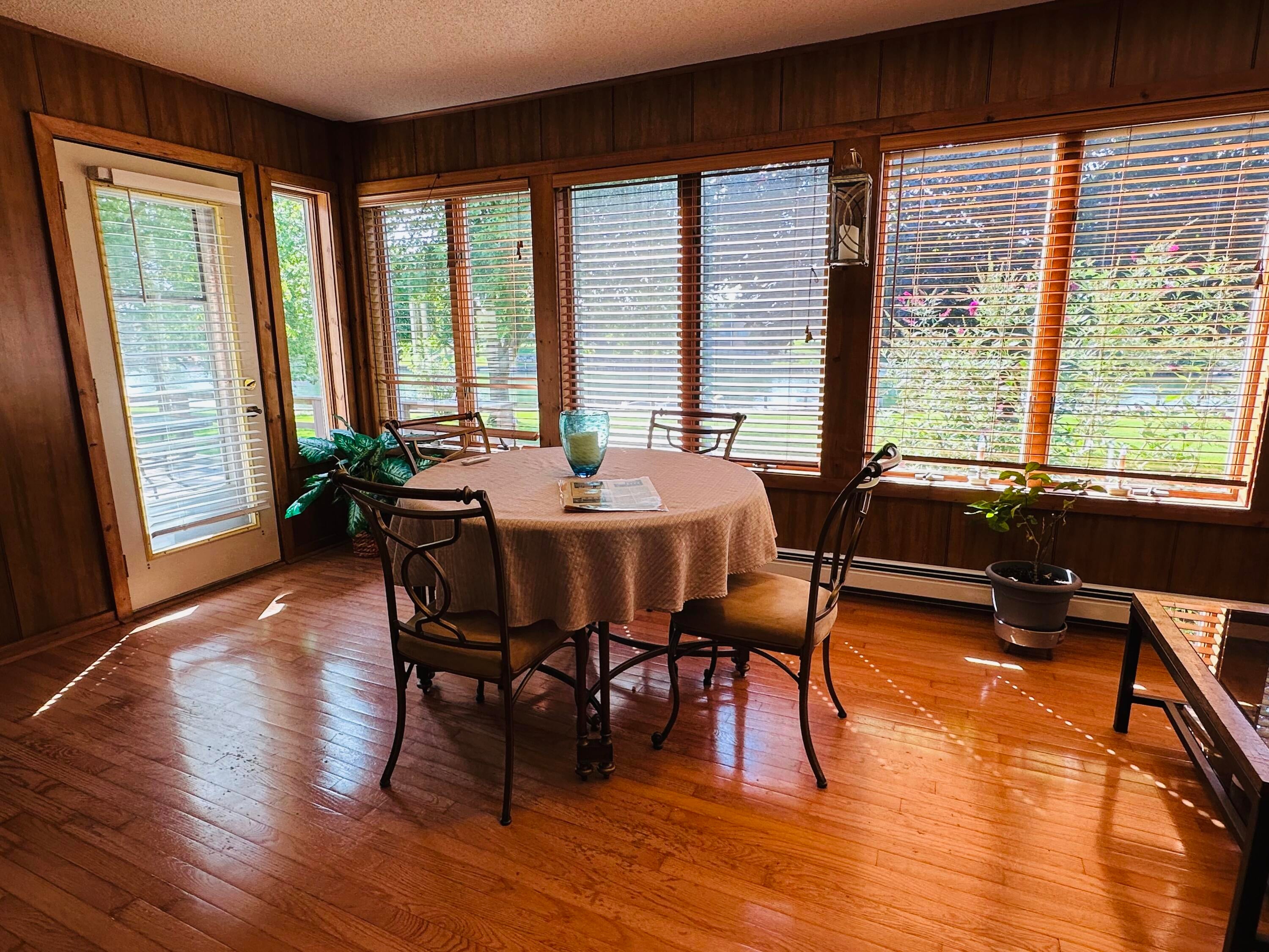 150 Riverside Drive Cheboygan, MI 49721 - Photo 12 of 22 Gallery Image 12