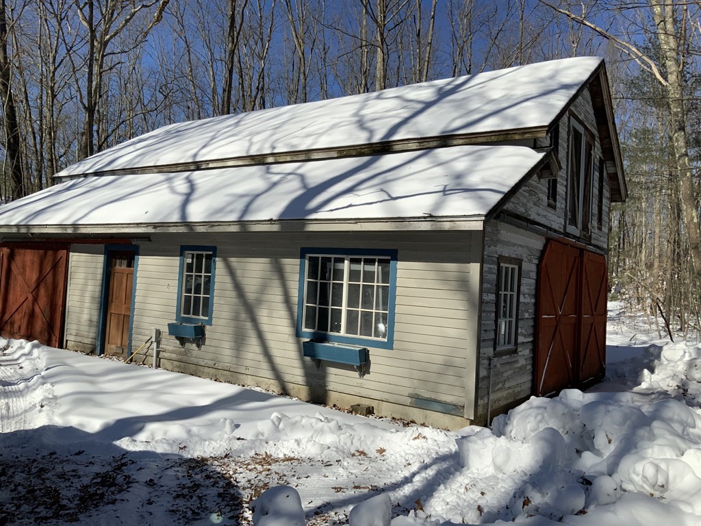 184 Carrington Road Montgomery, MA 01050 - Photo 28 of 38 Gallery Image 28