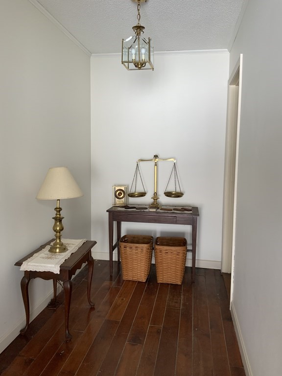184 Carrington Road Montgomery, MA 01050 - Photo 4 of 38 Gallery Image 4