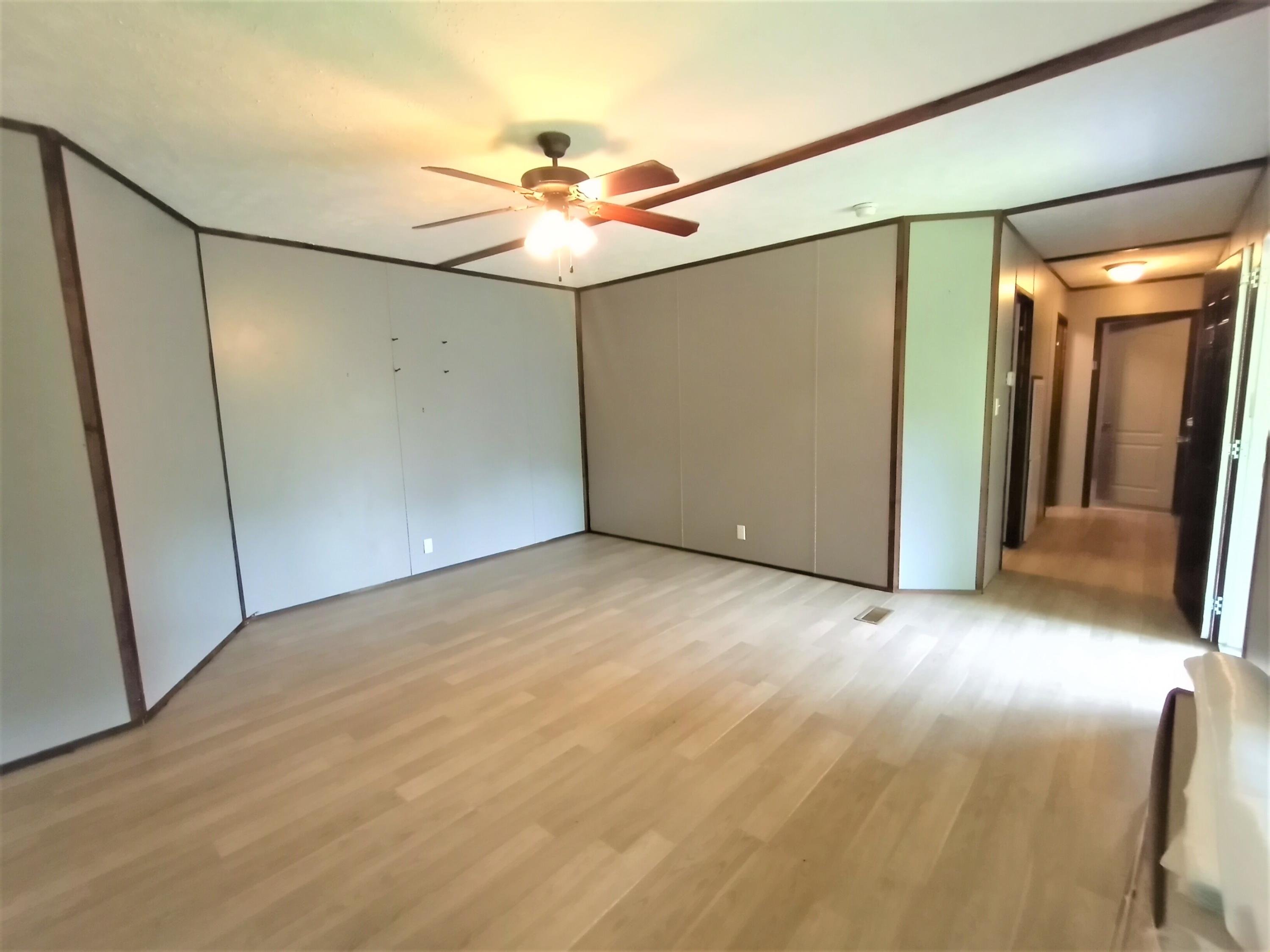 330 Ridge Circle Road Andersonville, TN 37705 - Photo 9 of 40 20210729_122816
