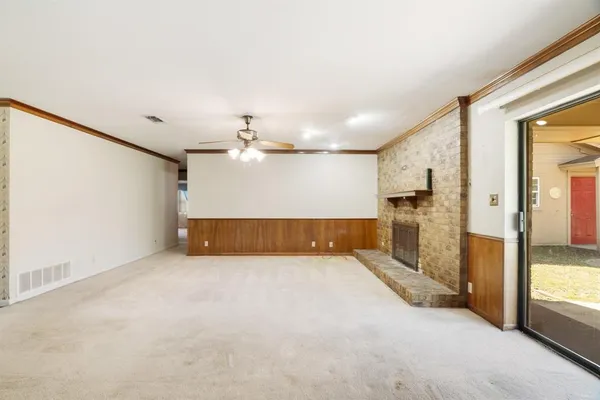 $289,000 | 695 20th Street Northeast, Paris, TX 75460