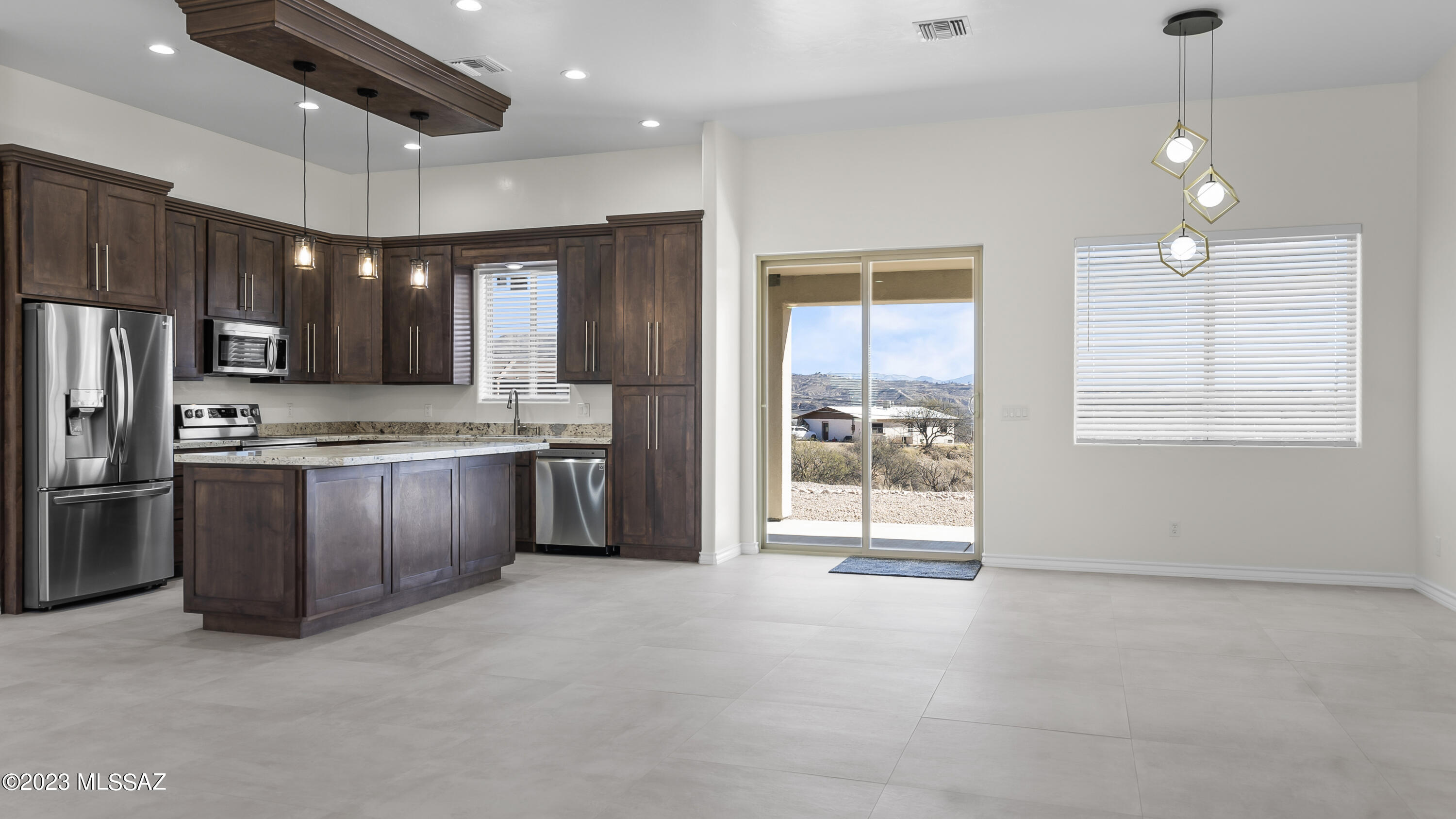 1424 Circulo Sombrero Rio Rico, AZ 85648 - Photo 6 of 40