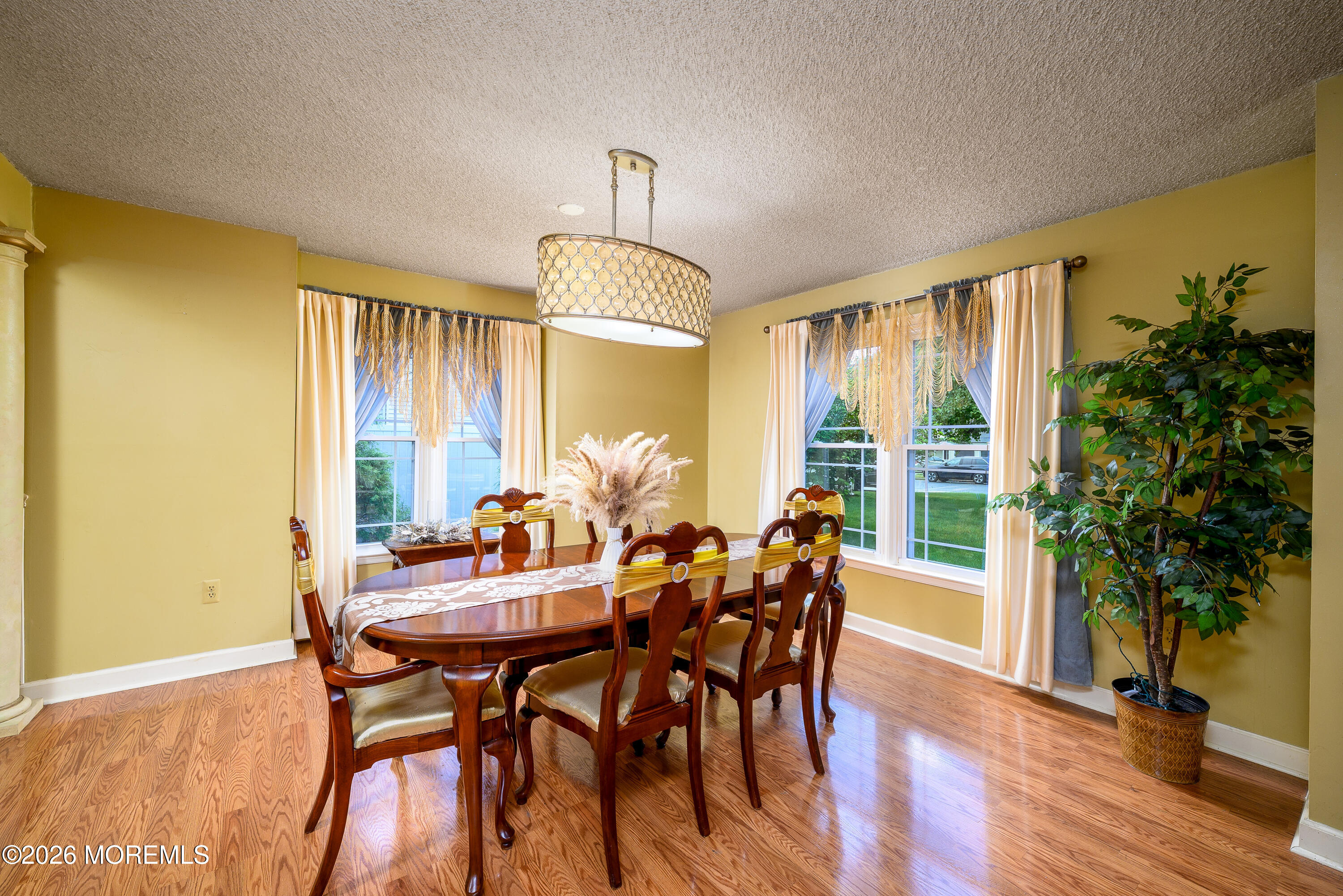 4 Boston Court Howell, NJ 07731 - Photo 6 of 40 Dining